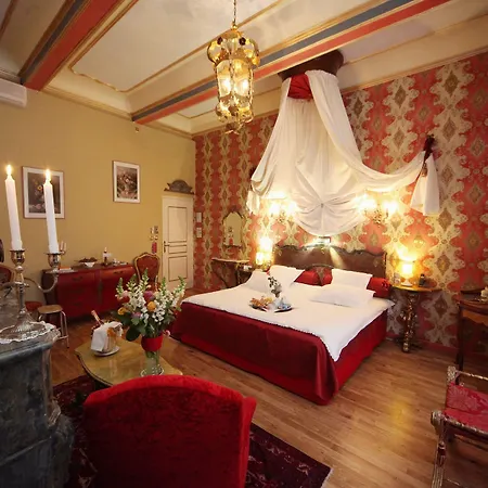 Hotel Renaissance