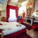 Отель Renaissance