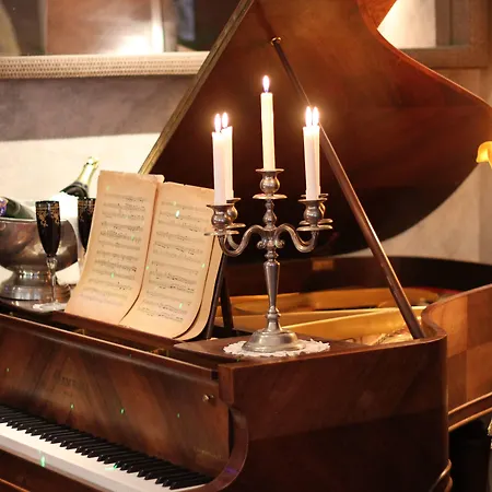 Renaissance 4* Castres (Tarn)