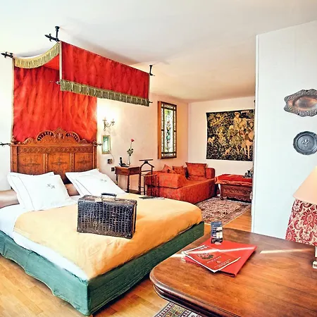 Renaissance Otel
