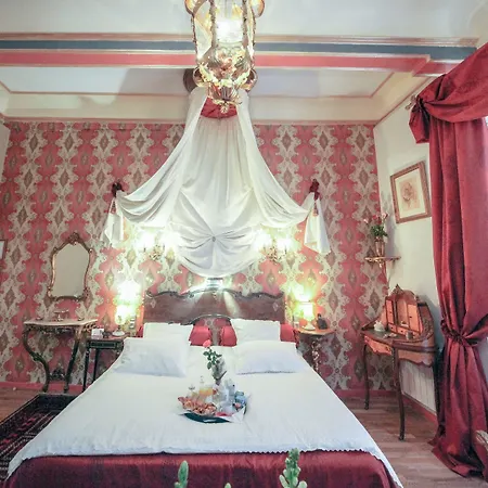 Hotel Renaissance 4*