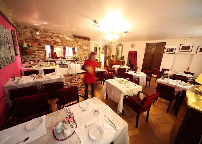 Отель Renaissance