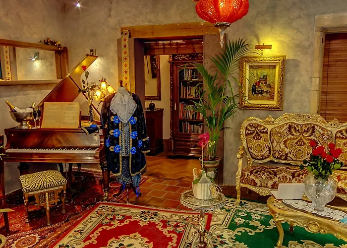 Renaissance 4* Кастр