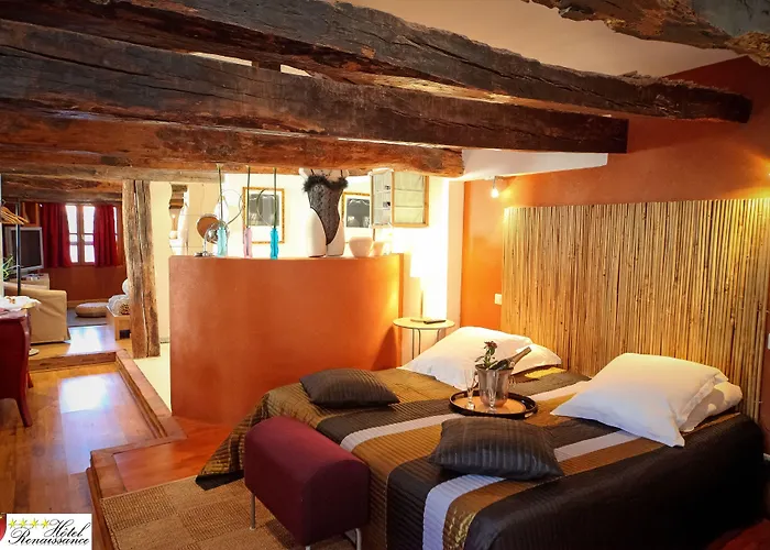 Отель Renaissance