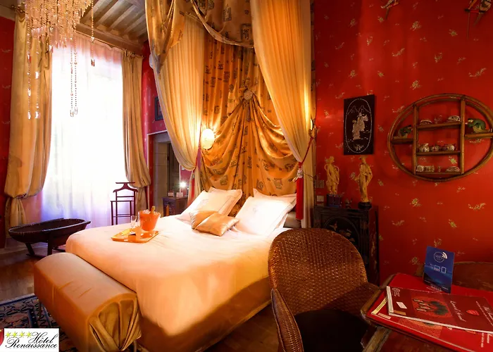 Renaissance Отель