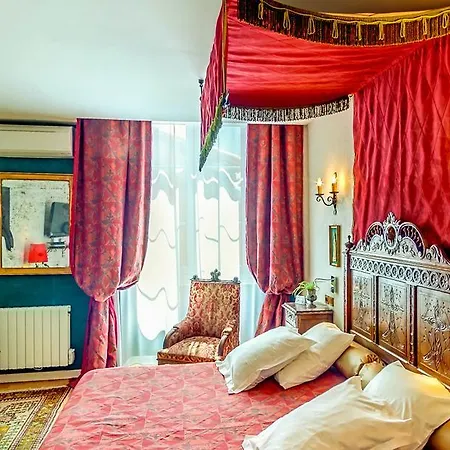 Hotel Renaissance